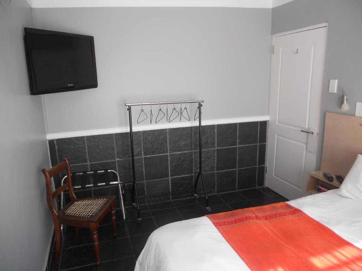 Rose Lodge เคปทาวน์ ภายนอก รูปภาพ