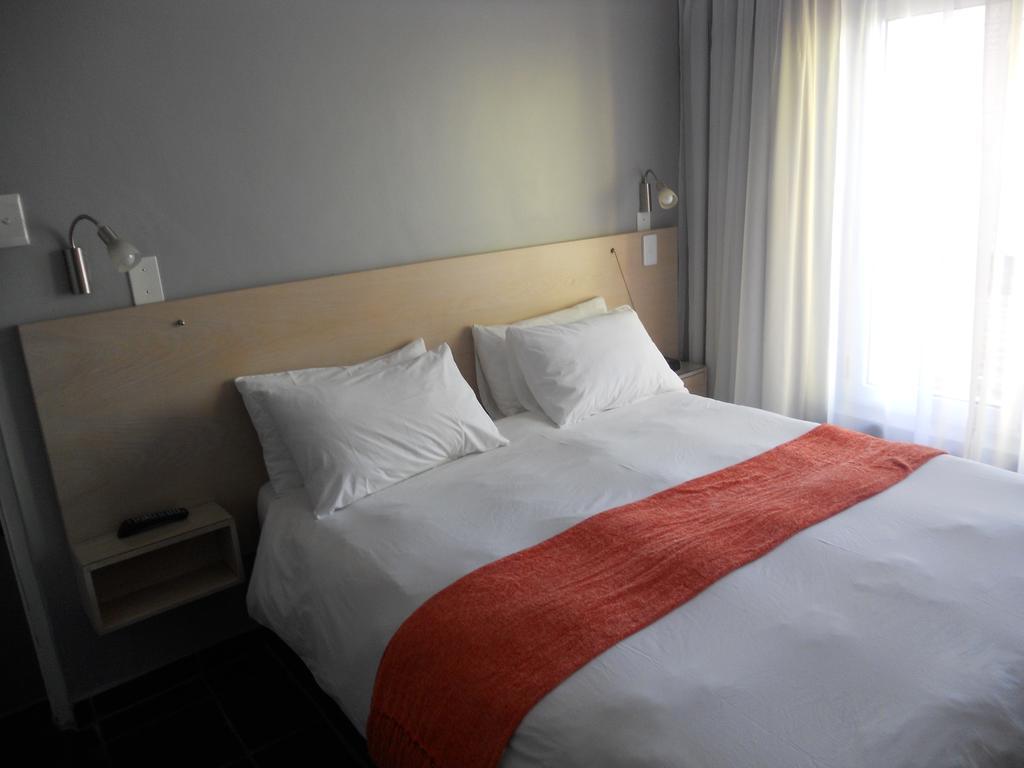 Rose Lodge เคปทาวน์ ภายนอก รูปภาพ