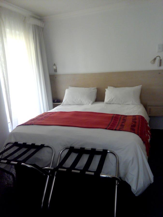 Rose Lodge เคปทาวน์ ภายนอก รูปภาพ